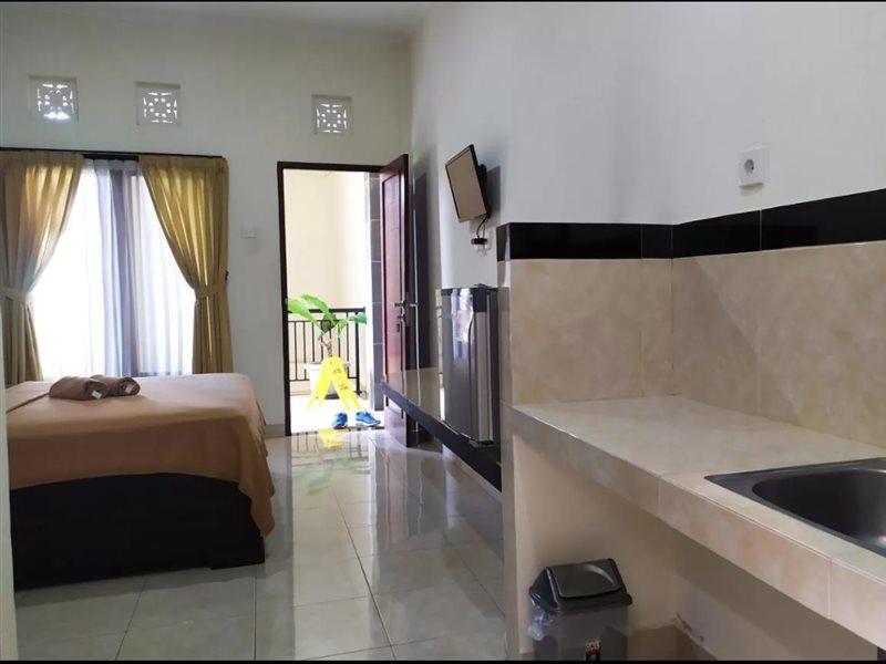 Oyo 3912 Wahyu Residence Bali Denpasar Exteriér fotografie