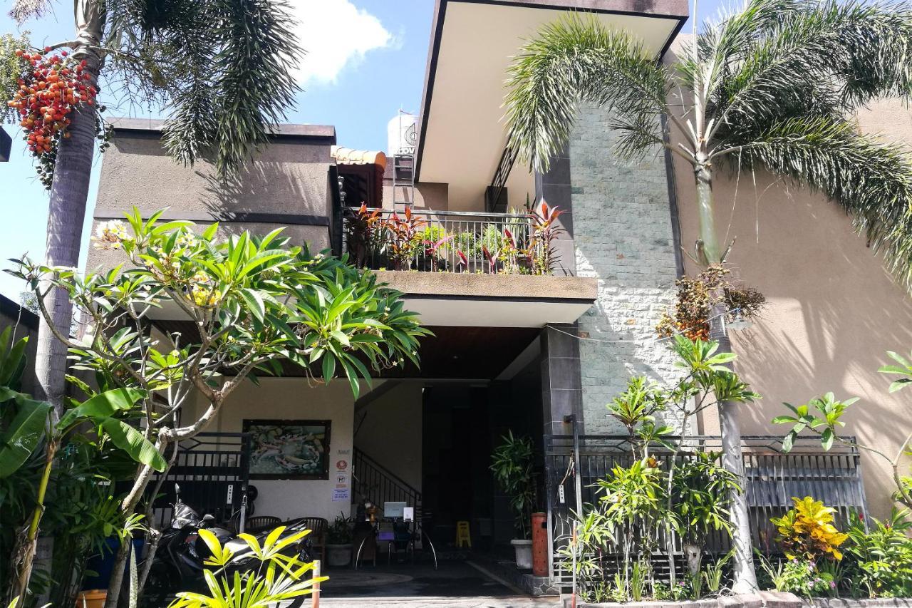 Oyo 3912 Wahyu Residence Bali Denpasar Exteriér fotografie